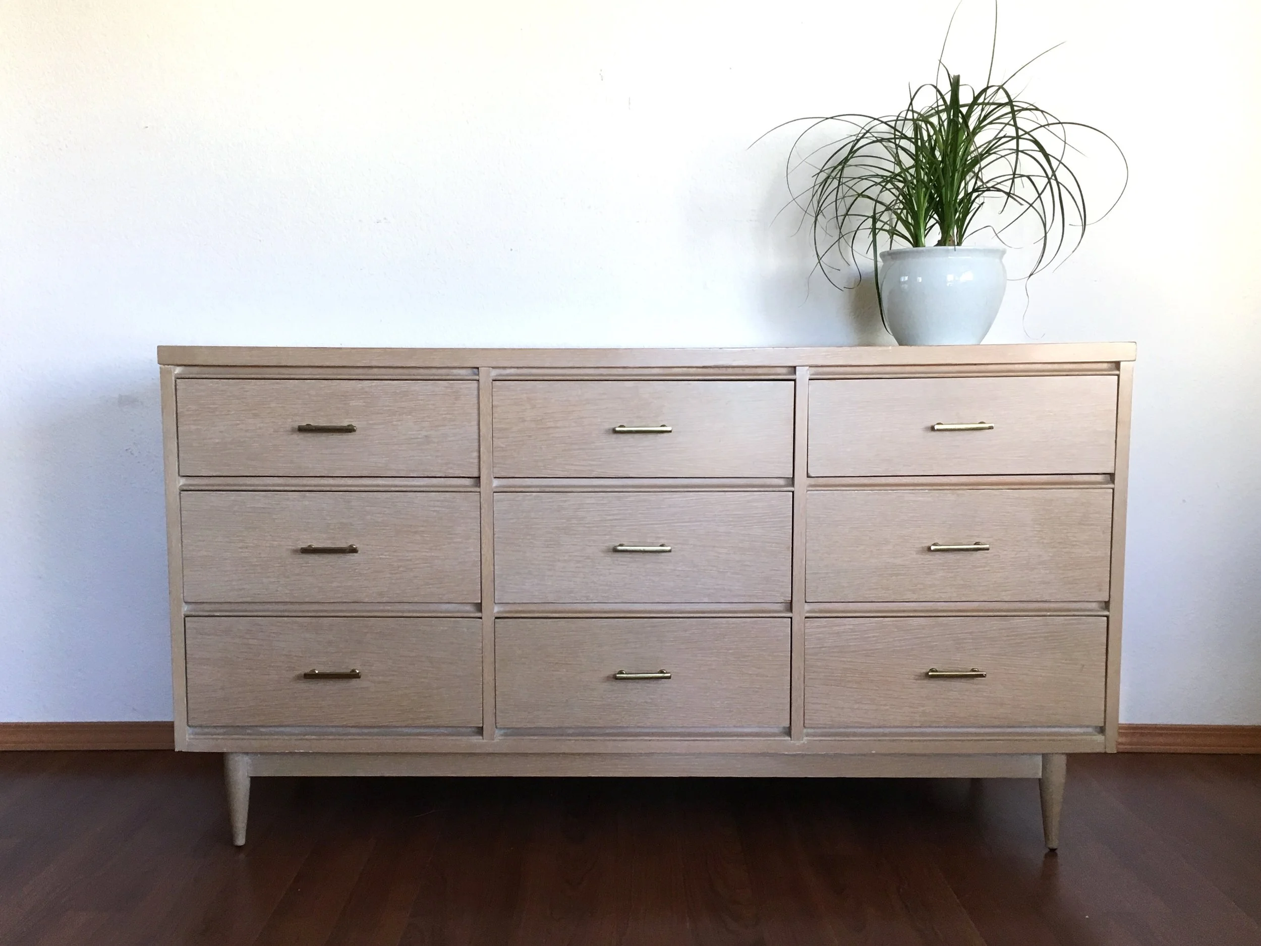 vintage mid century modern blonde lowboy dresser