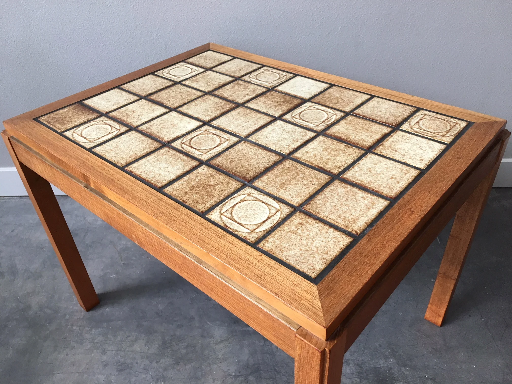 vintage mid century modern tile top table. — ReRunRoom Vintage