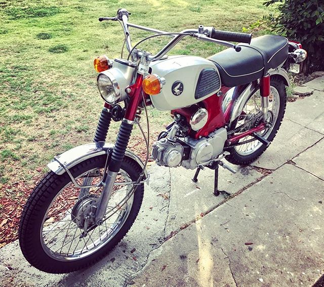 Convince me not to buy this bike right now. #goodideas #smartbuy #motobabe #keepriding #iwouldlooksocool
