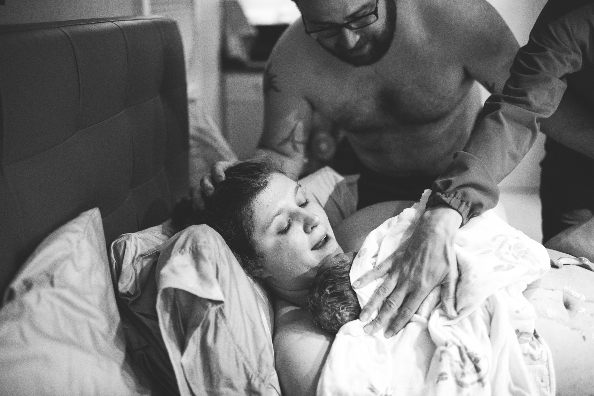 Birthing Photos by the amazing Erica Rose: Erica Rose Photography