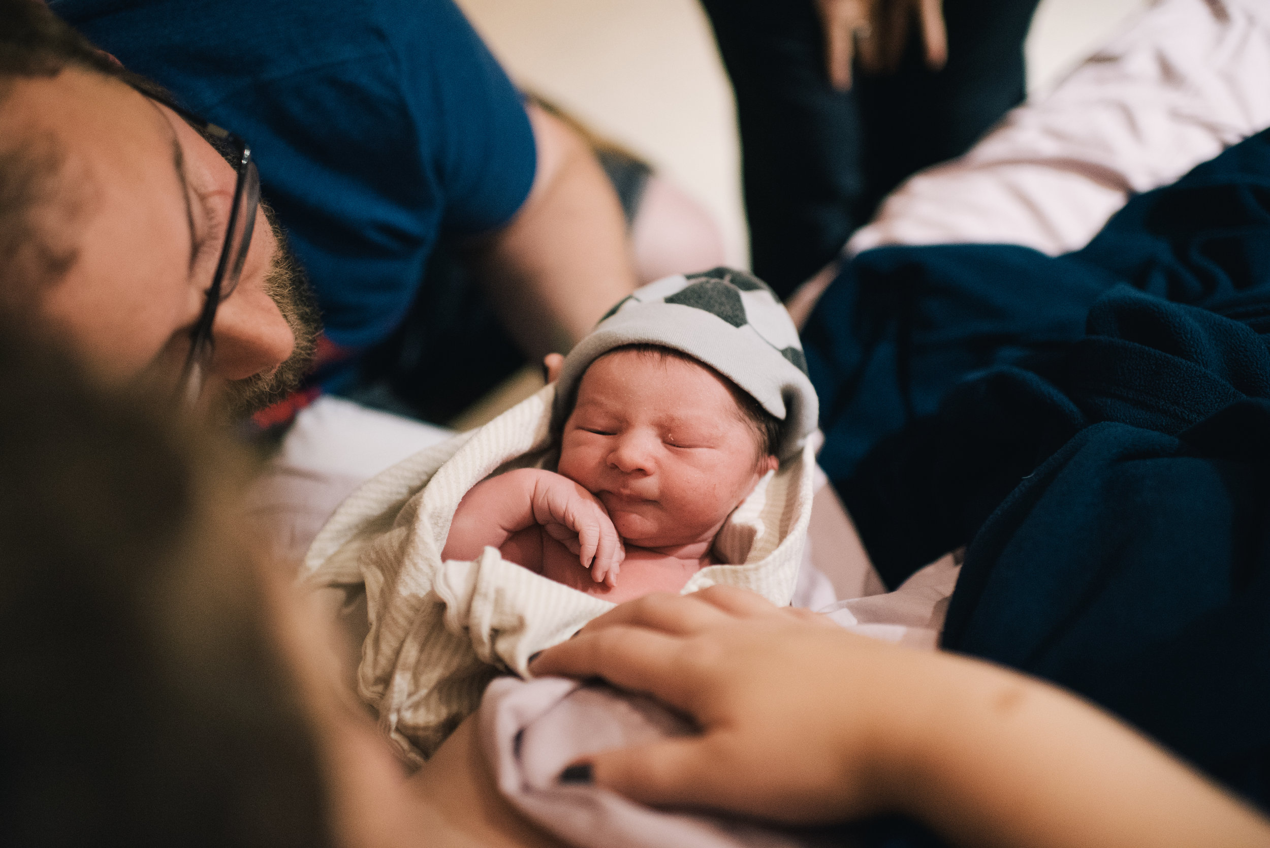 Birthing Photos by the amazing Erica Rose: Erica Rose Photography