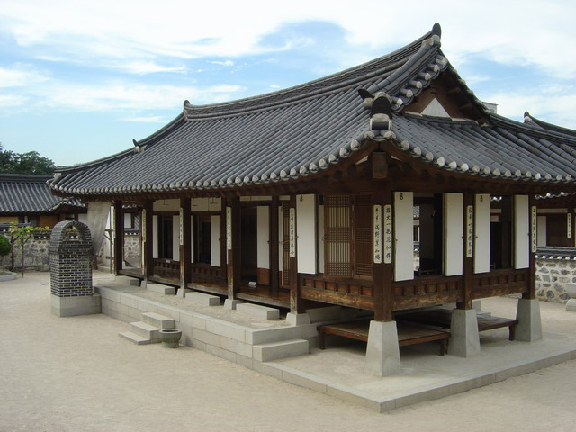 Korean-house.jpg