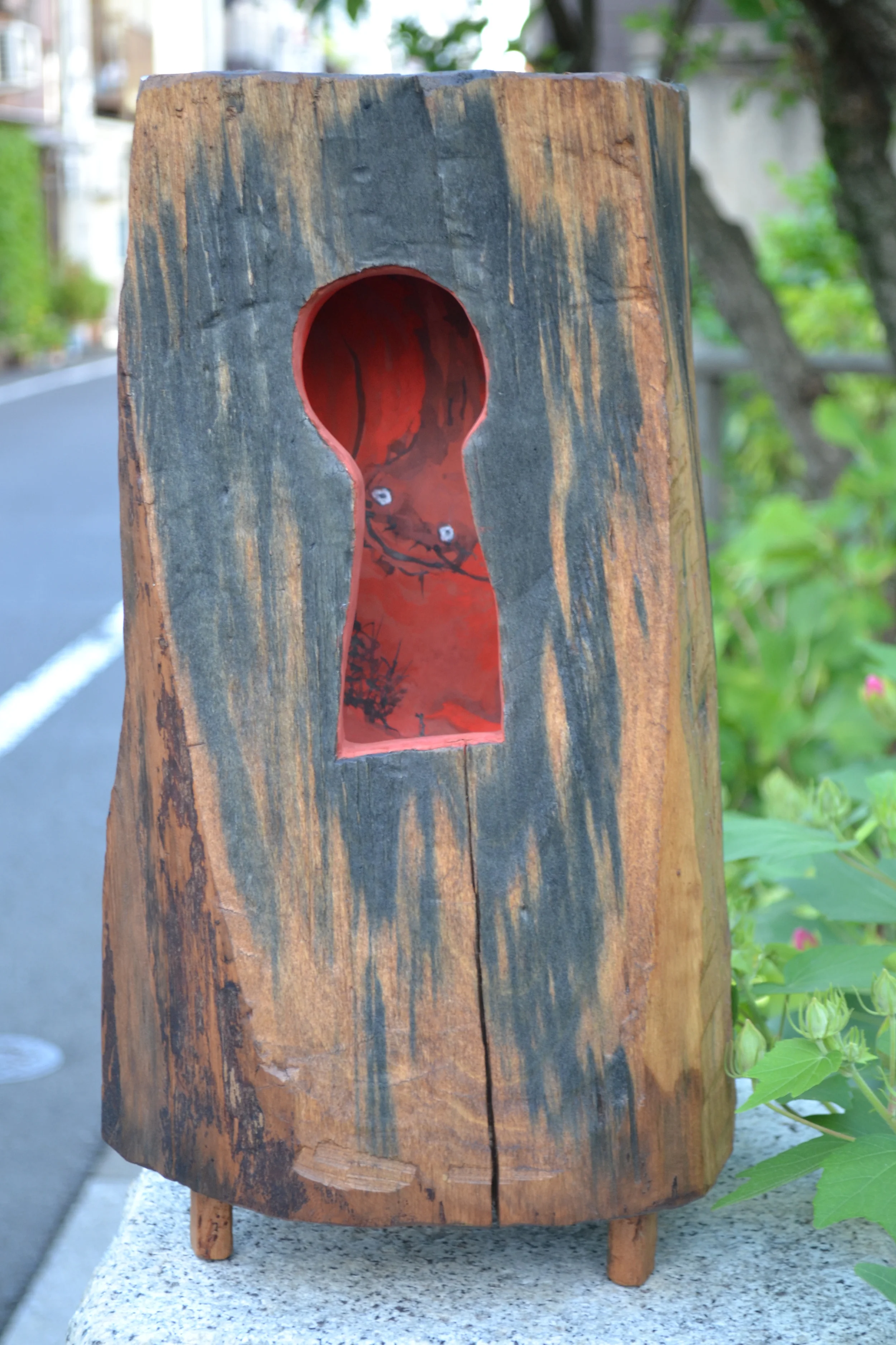 catfish key, color in wood  2012