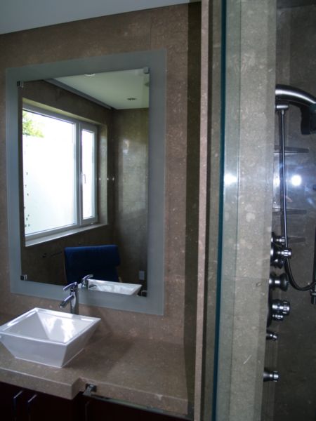 mirrors_06.jpg