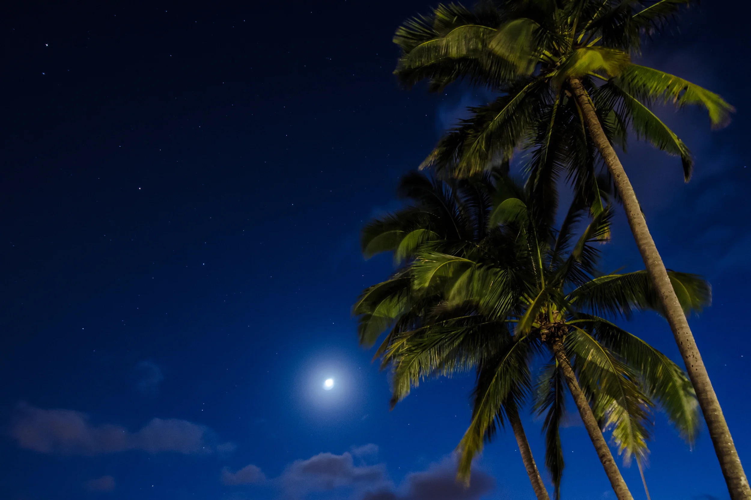green/blue moon