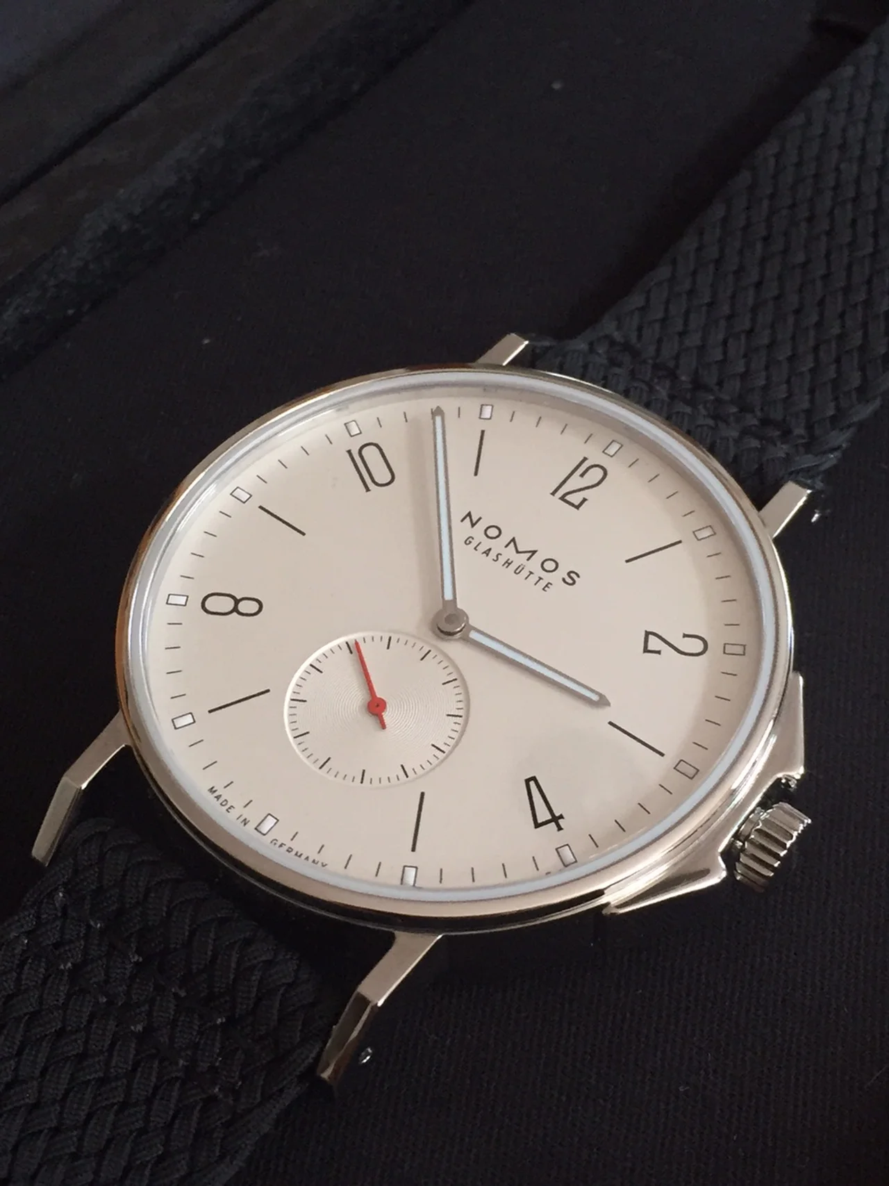 Grail Watch Review- Nomos Ahoi