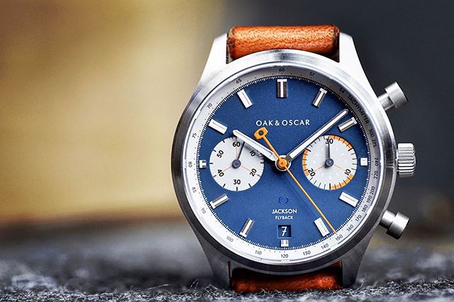 Watch of the Week
An affordable chronograph from a great brand that I got to meet up close at the Windup NYC. 
The Jackson from @oakandoscar 
You have to see the blue dial in person to believe it 👀