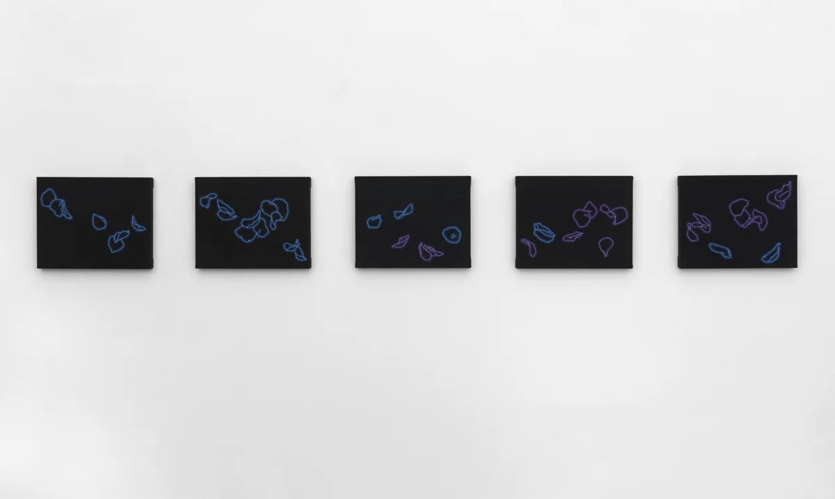 WELLSPRING Popular Kids, Portland, OR May 12 – June 18, 2017 Aliza Morell Cross Breeze , 2017 Acrylic on unprimed black canvas 8 x 10 in, each panel / 8 x 74 in, overall
