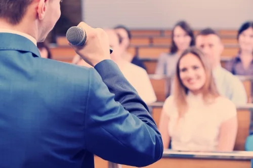 5 Effective Methods to Train Young Communicators