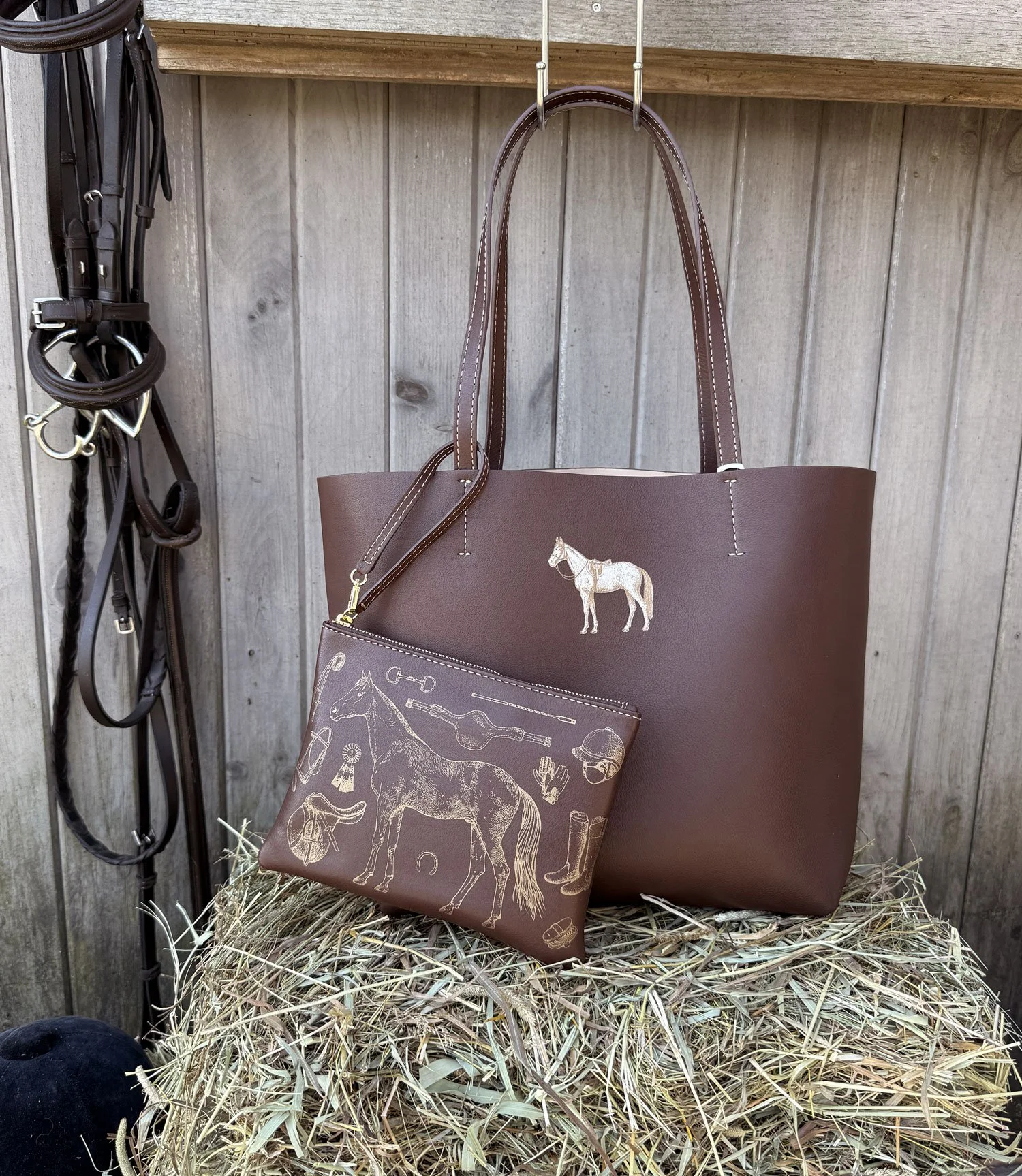 HunterLeatherToteChocolateBrown_stable.jpg