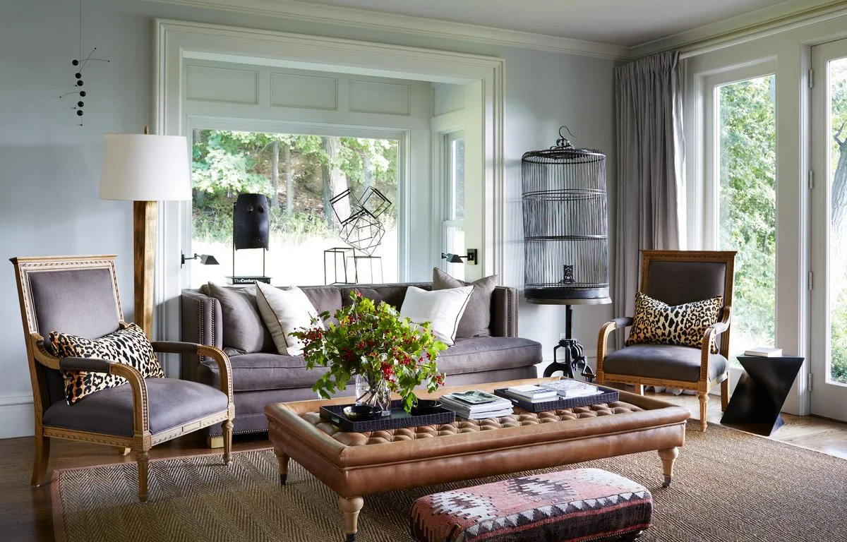 Brushstroke Plaid pillows, Natural Linen. Designer Juan Carretero, www.capitalcinteriors.com Photo credit : STEPHEN KENT JOHNSON
