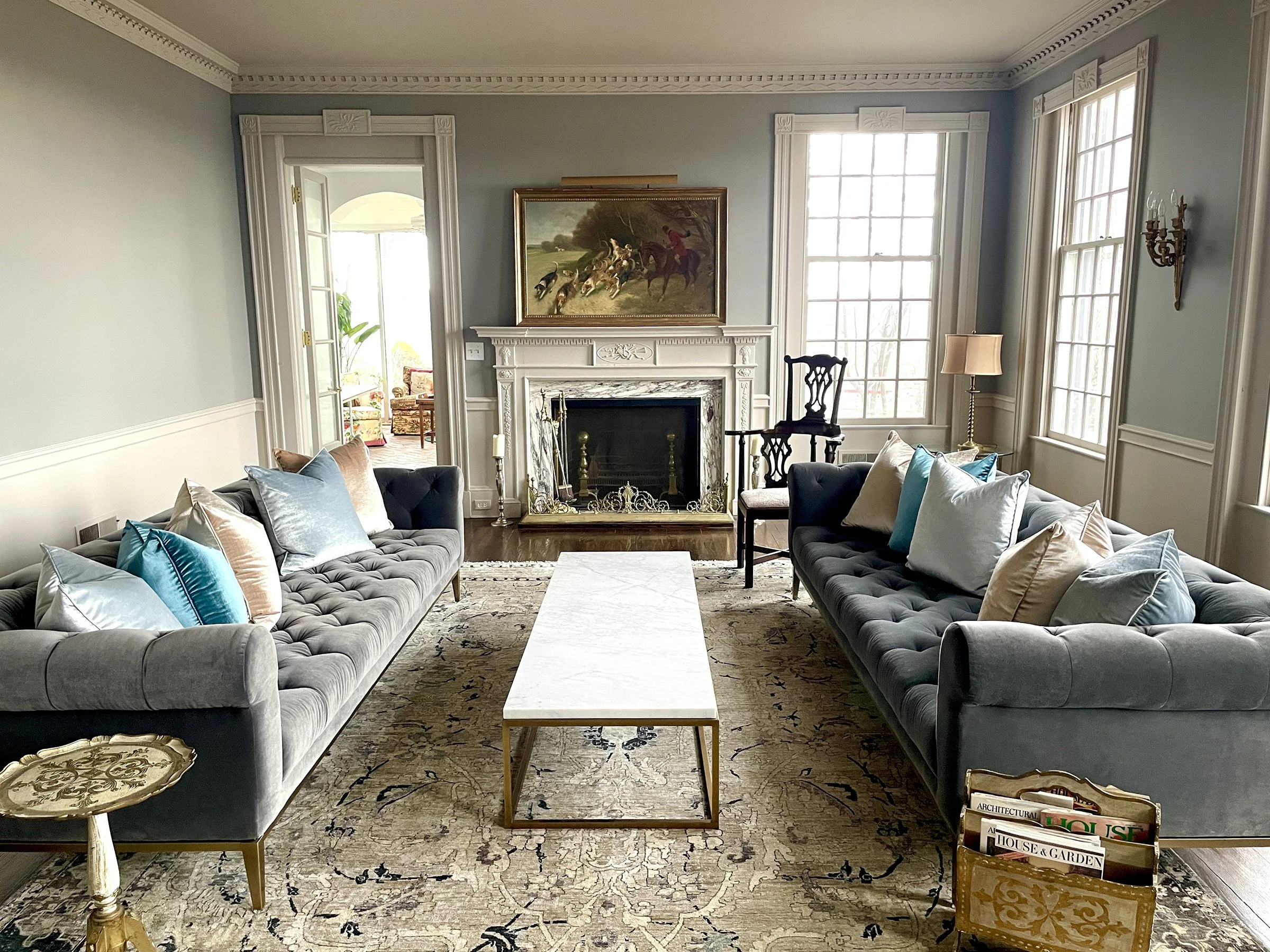 Peacock Blue Velvet Pillow, Cerulean Blue Velvet accent pillow, shimmering velvet luxury living room country style contemporary traditional style luxury living room bedroom pillow kitchen banqu (Copy)