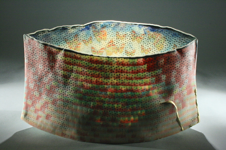 Curtis Benzle, "Expanding Skies," porcelain, 12x7x3.5 in, $3400