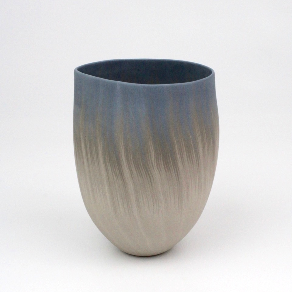 Thomas Hoadley, "Bowl 1104," colored porcelain, 6.75x5.25x4.75 in, $1300