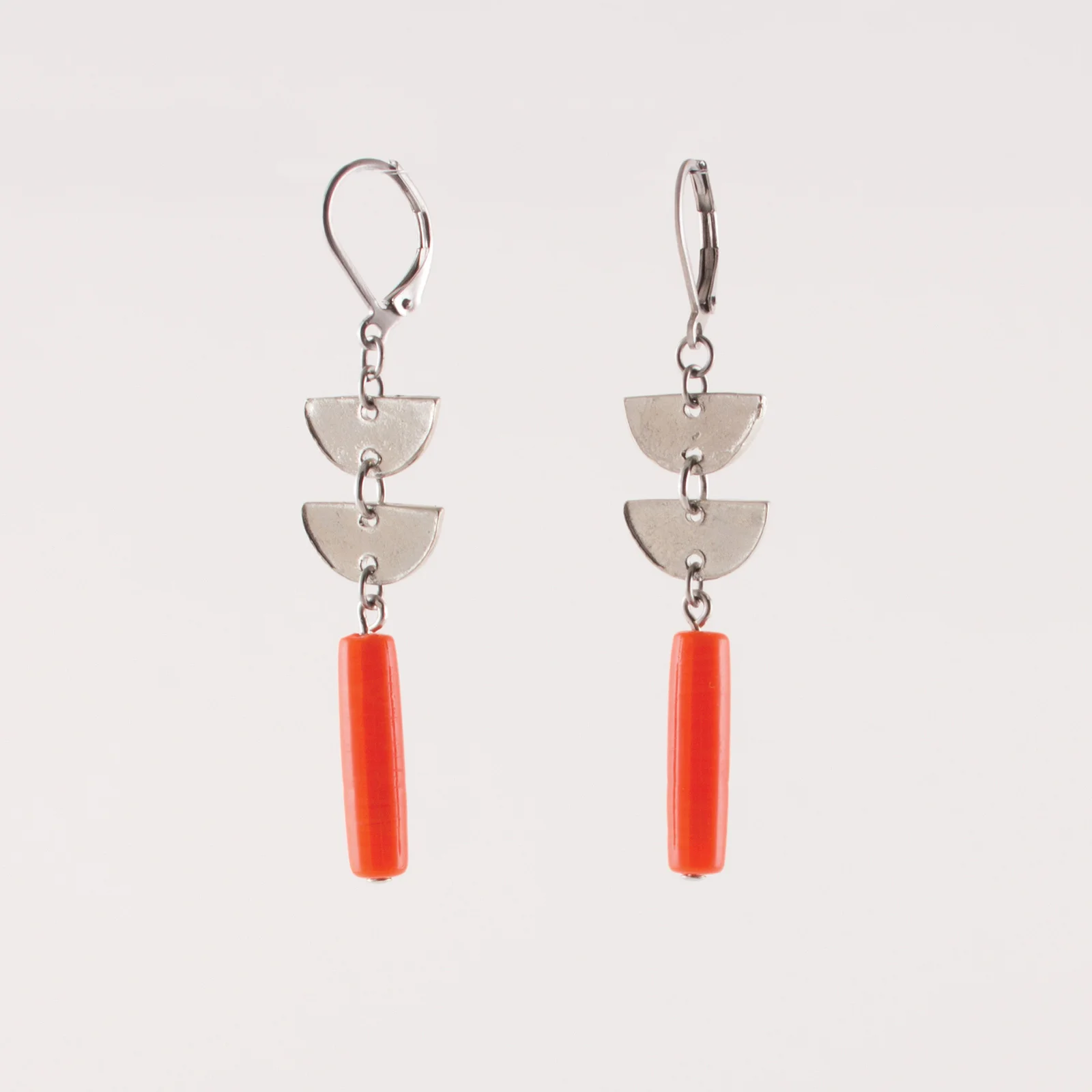 AnneMarieChagnon_2018_BouclesOreilles-Earrings_Lyco_Orange-1.jpg