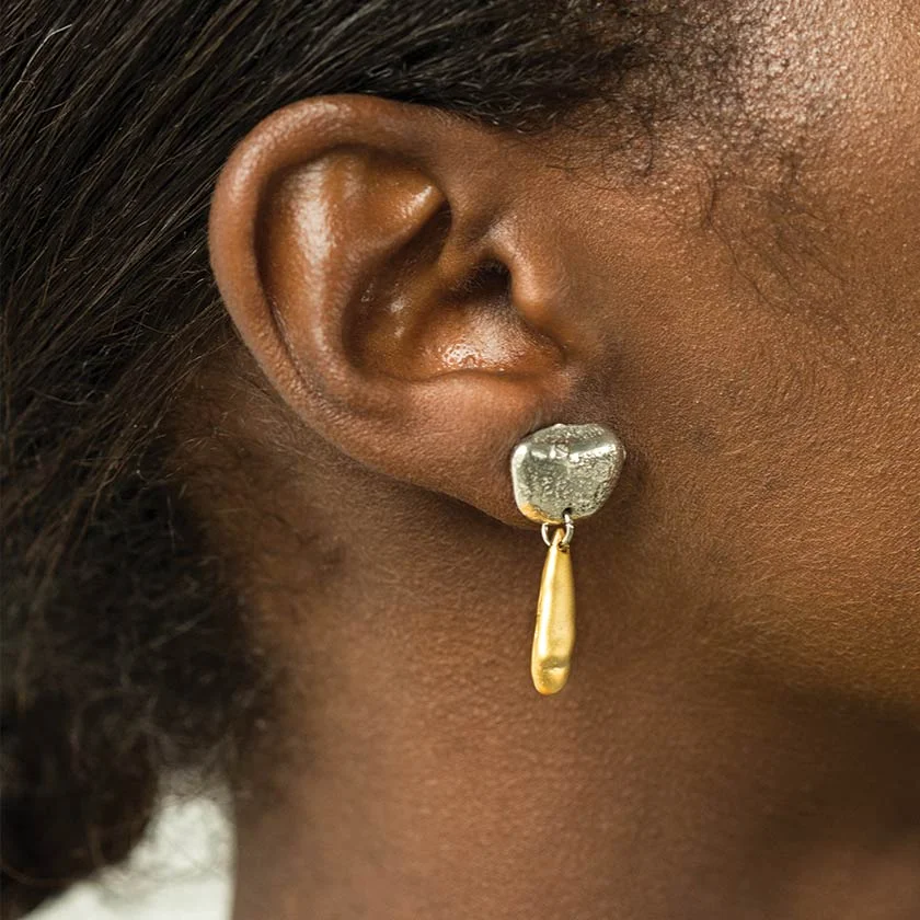 AnneMarieChagnon_2019_BouclesOreilles-Earrings_Nelson.jpg