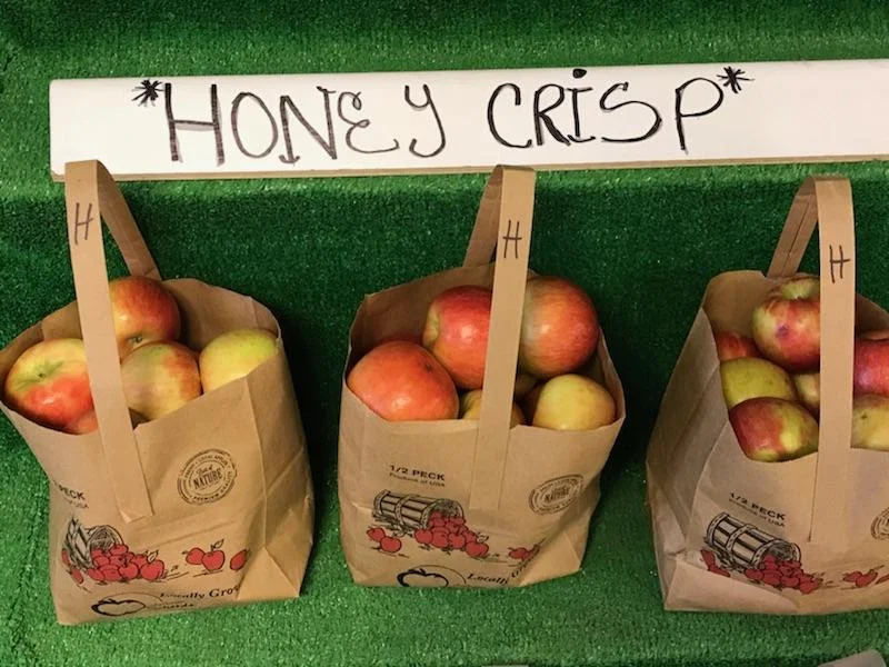 Empire, Jonathon, Honeycrisp and Cortland Apple 