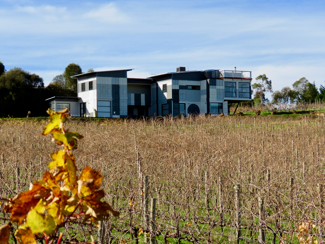 Hotel California Road Inkwell Wines best bnb luxury accommodation McLaren Vale Australia wine vineyard.png