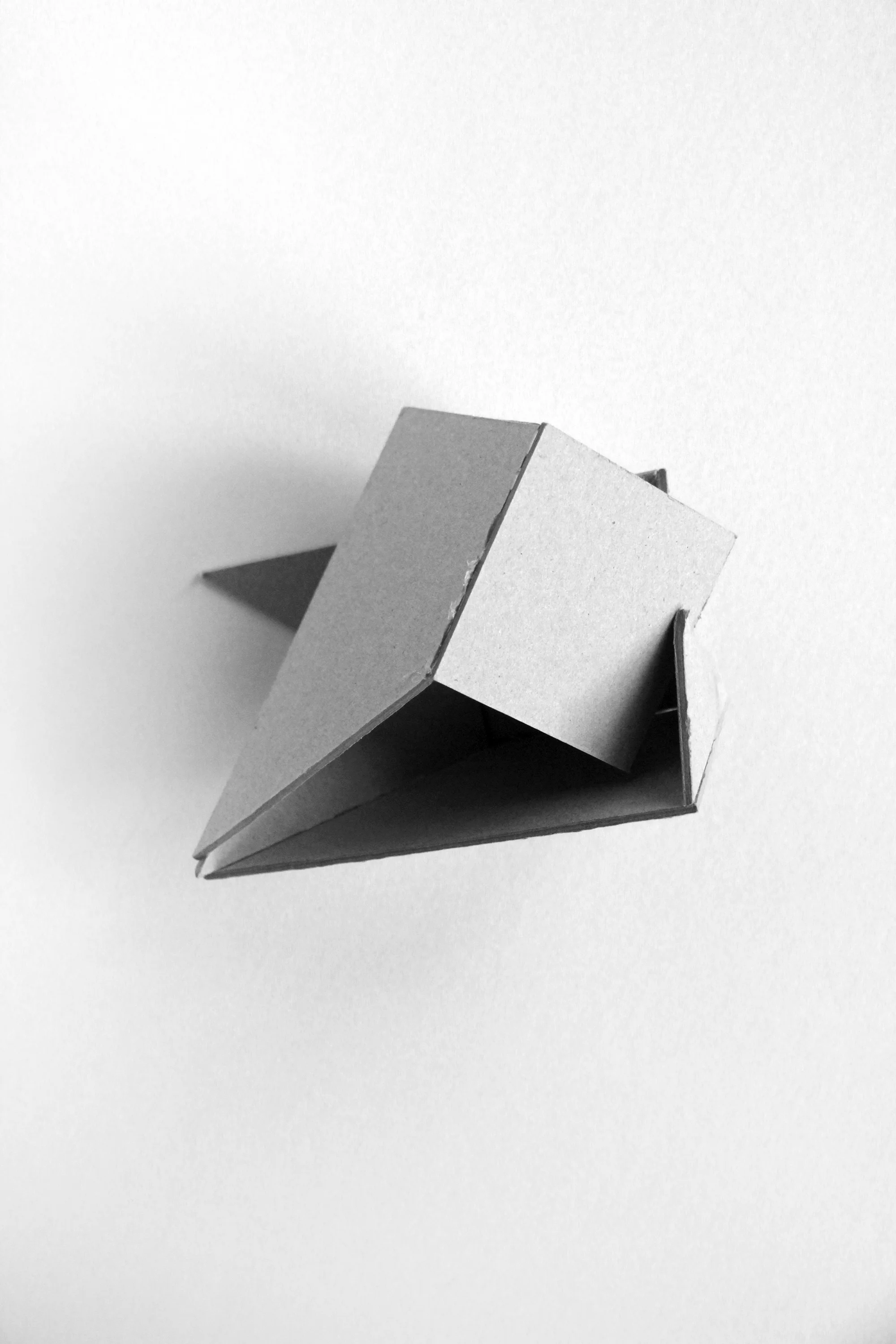 8.MOCKUP_CUBE1.jpg