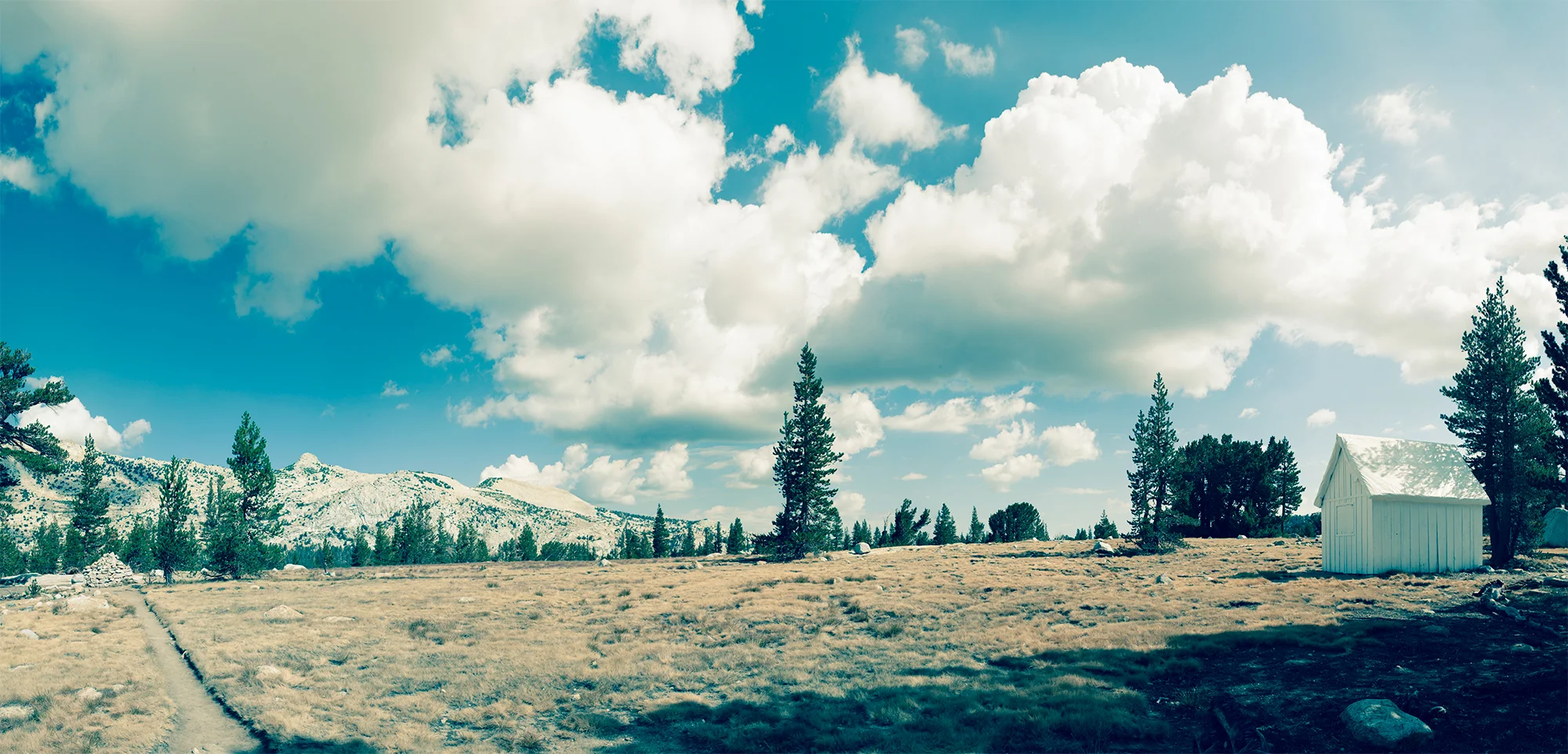Yosemite_Stitch_blend_v18 copy.jpg