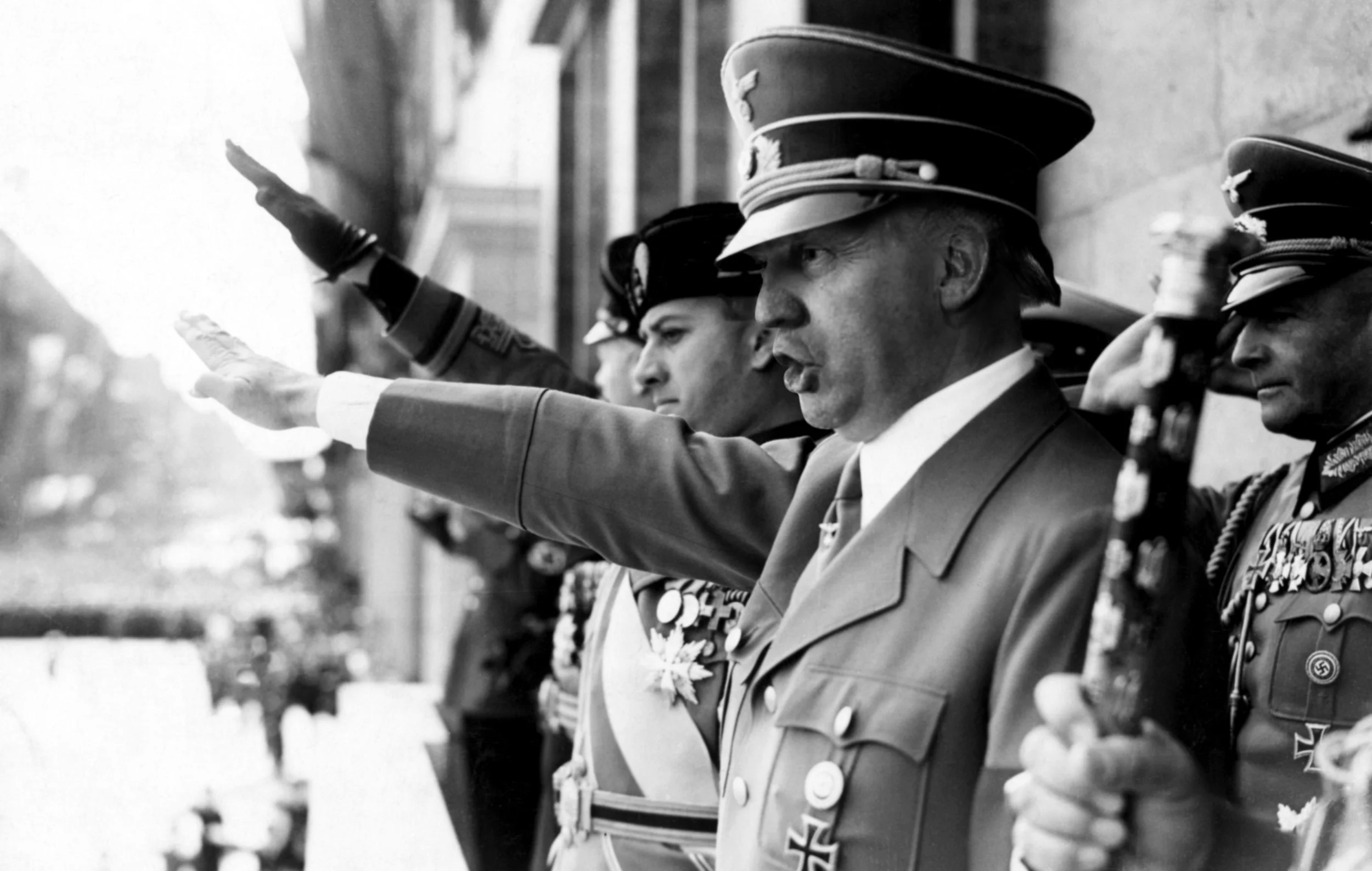 Hitler 7d.jpg