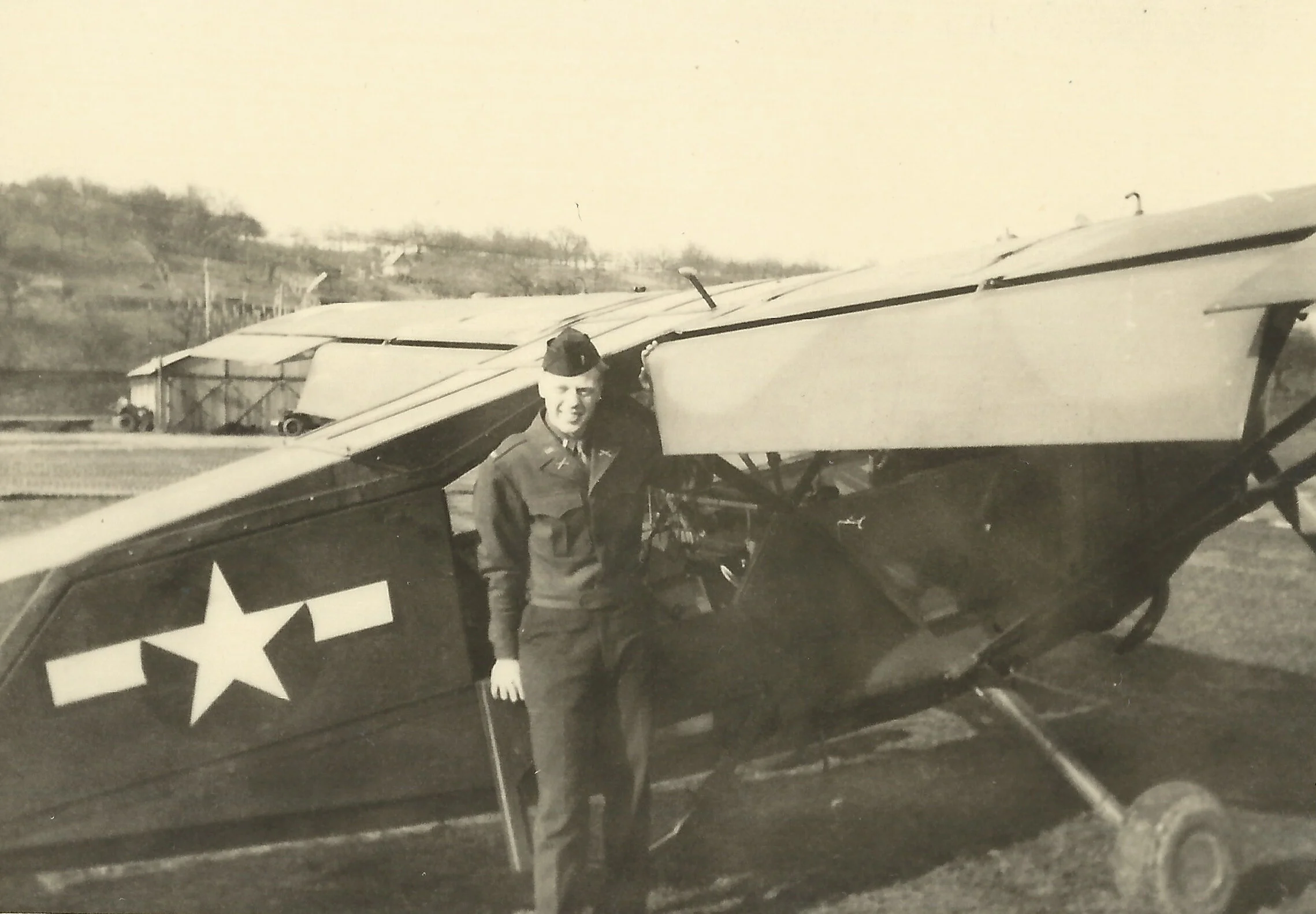 82_Stinson L-5 Sentinel.jpg