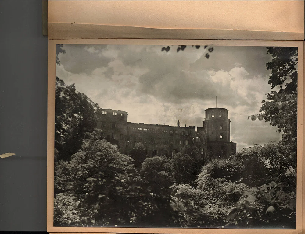 Heidelberg-page-3_s_schloss heildelberg_castle.jpg
