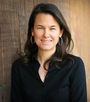 heidi - Los Altos and Los Gatos Locations Heidi is a highly skilled and experienced massage therapist. She is one of the very few women on earth to have over 100 summits on Mt. Rainer, and has summited the highest mountain on all 7 continents. Combined with her experience in high altitude mountaineering, teaching yoga and general athletic background, she has extensive experience and addresses one's physio-emotional needs. She offers Verde signature, prenatal, inducement, postnatal and side by side massage.
