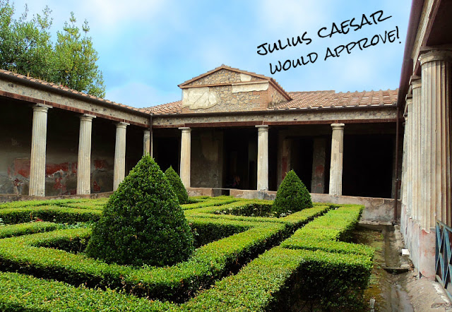 Roman+Courtyard.jpg