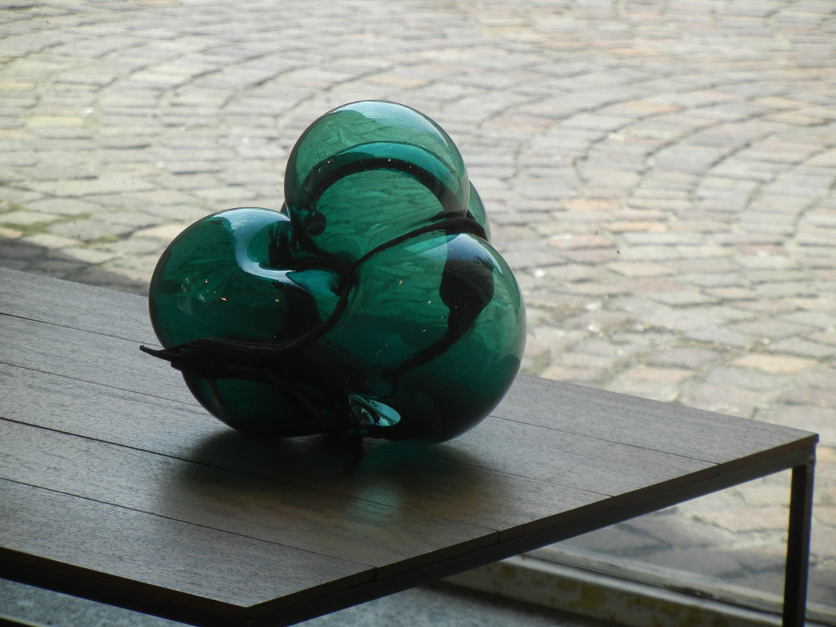 S#7 - Vetro soffiato e bronzo - 37x70x50cm -courtesy MAC (Lissone)
