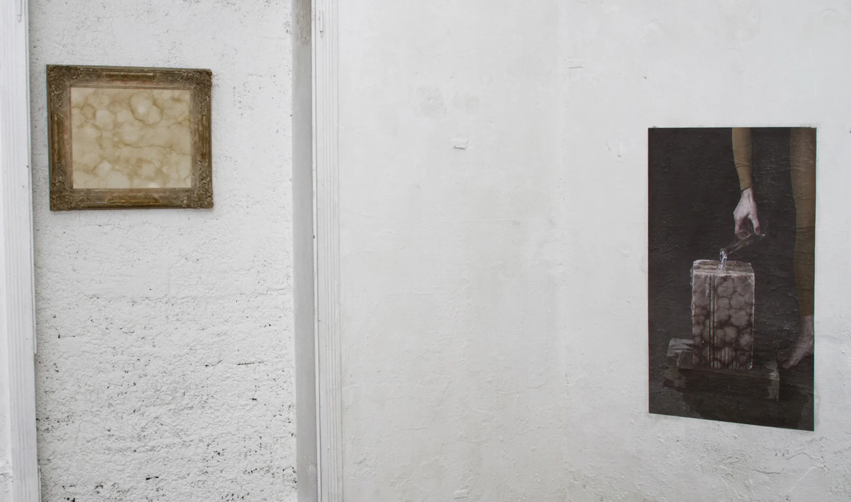 Visione parziale dell'esposizione Lo spazio condiviso , Galleria Nicola Ricci, Carrara - Foto Laf