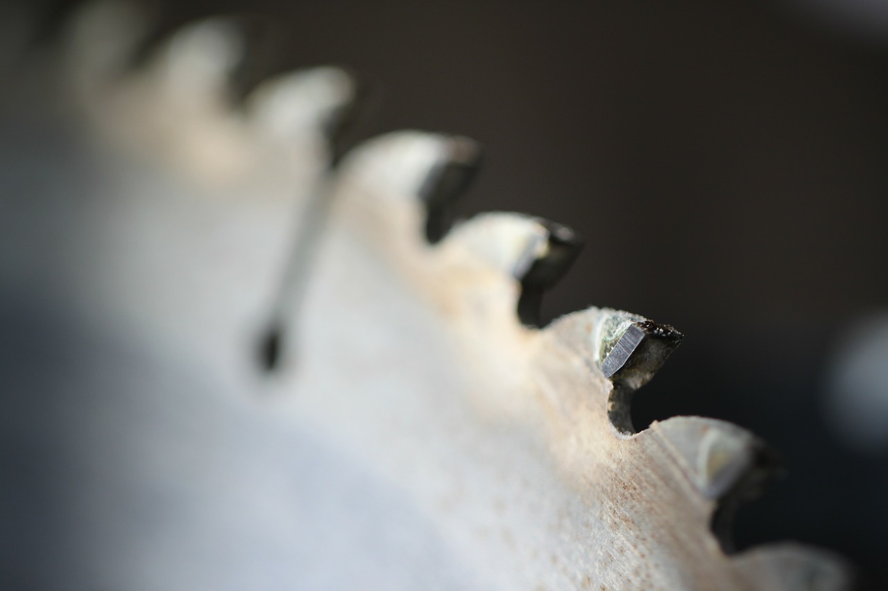 saws-58578_1280.jpg