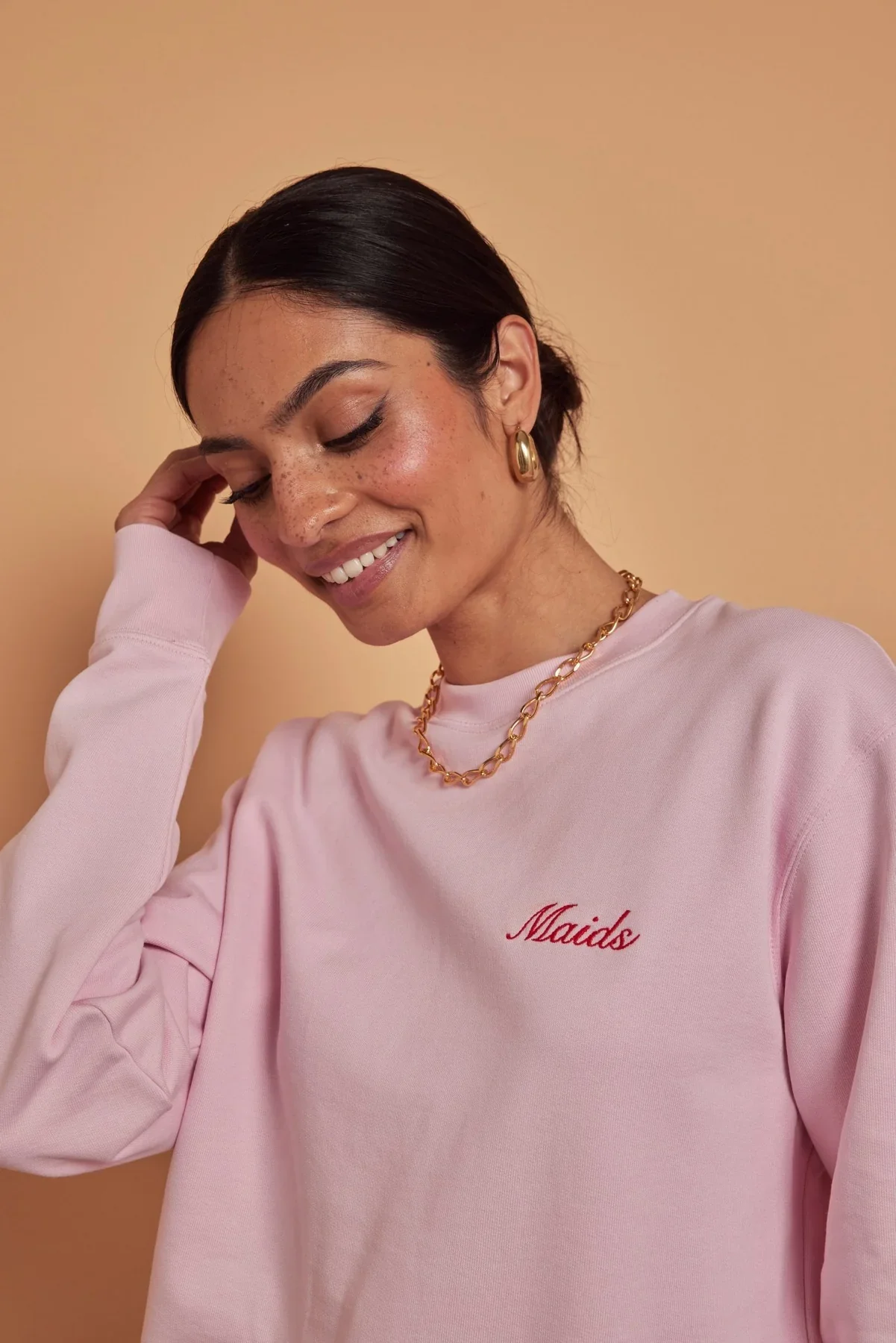 sweatshirt-maids-pink-211583_1800x1800.jpg.webp