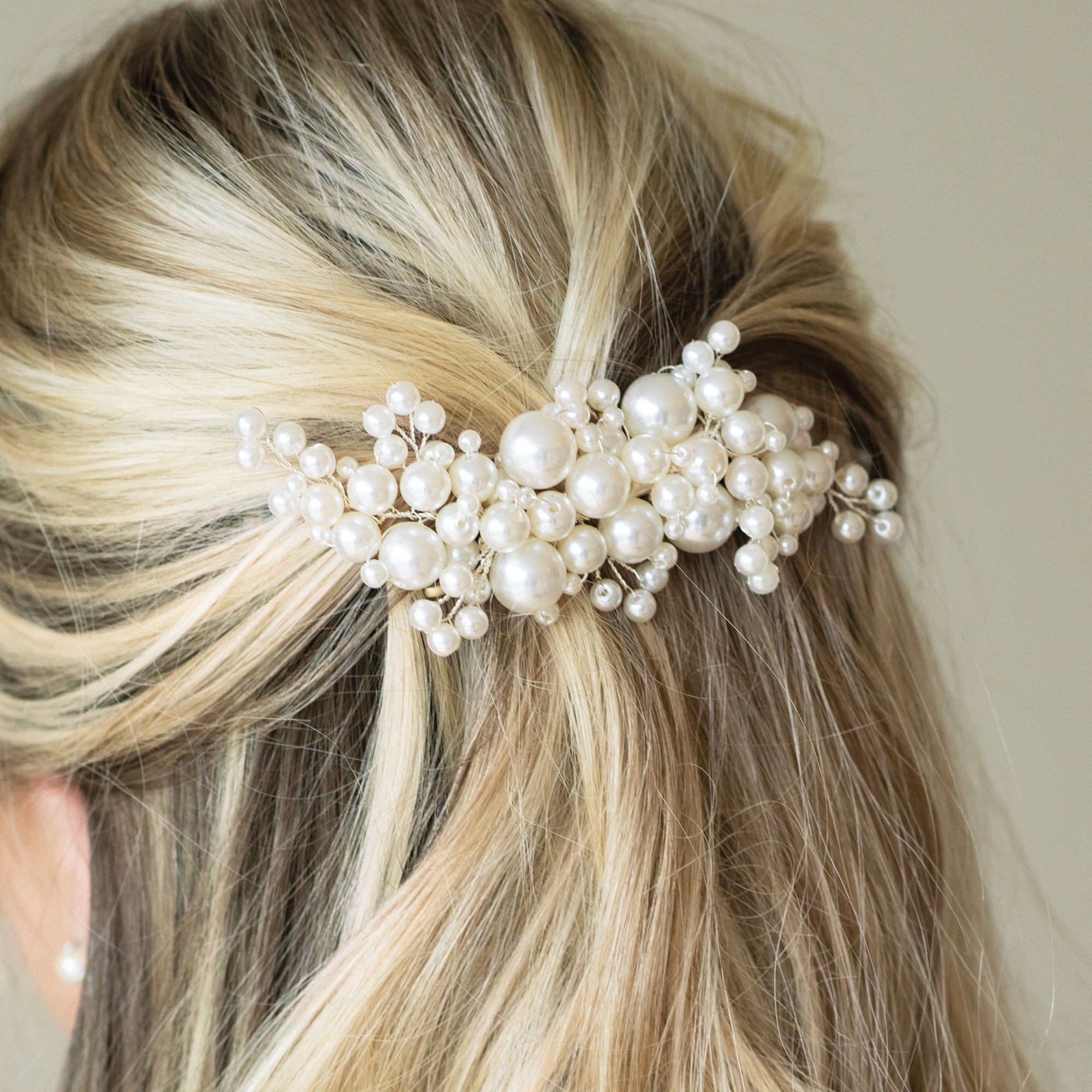 Pearl-Blossom-Statement-Pearl-Cluster-Clip-2.jpg