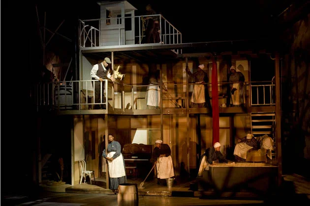 Show boat