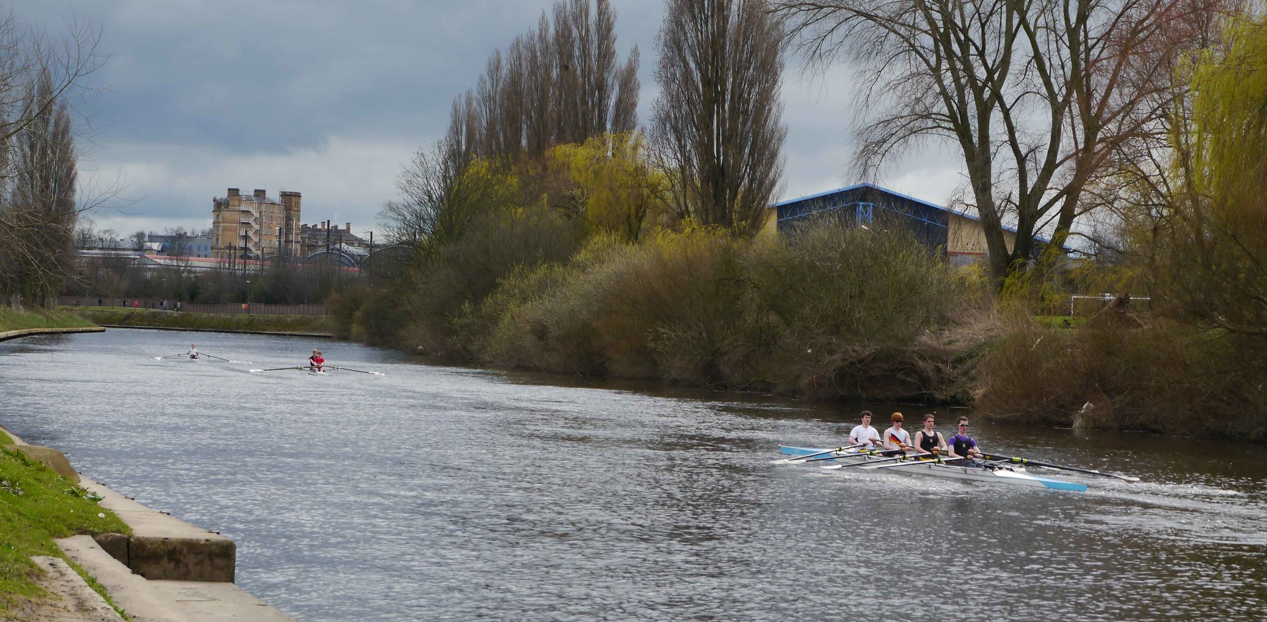 Rowers on the river Ouse in York.jpg