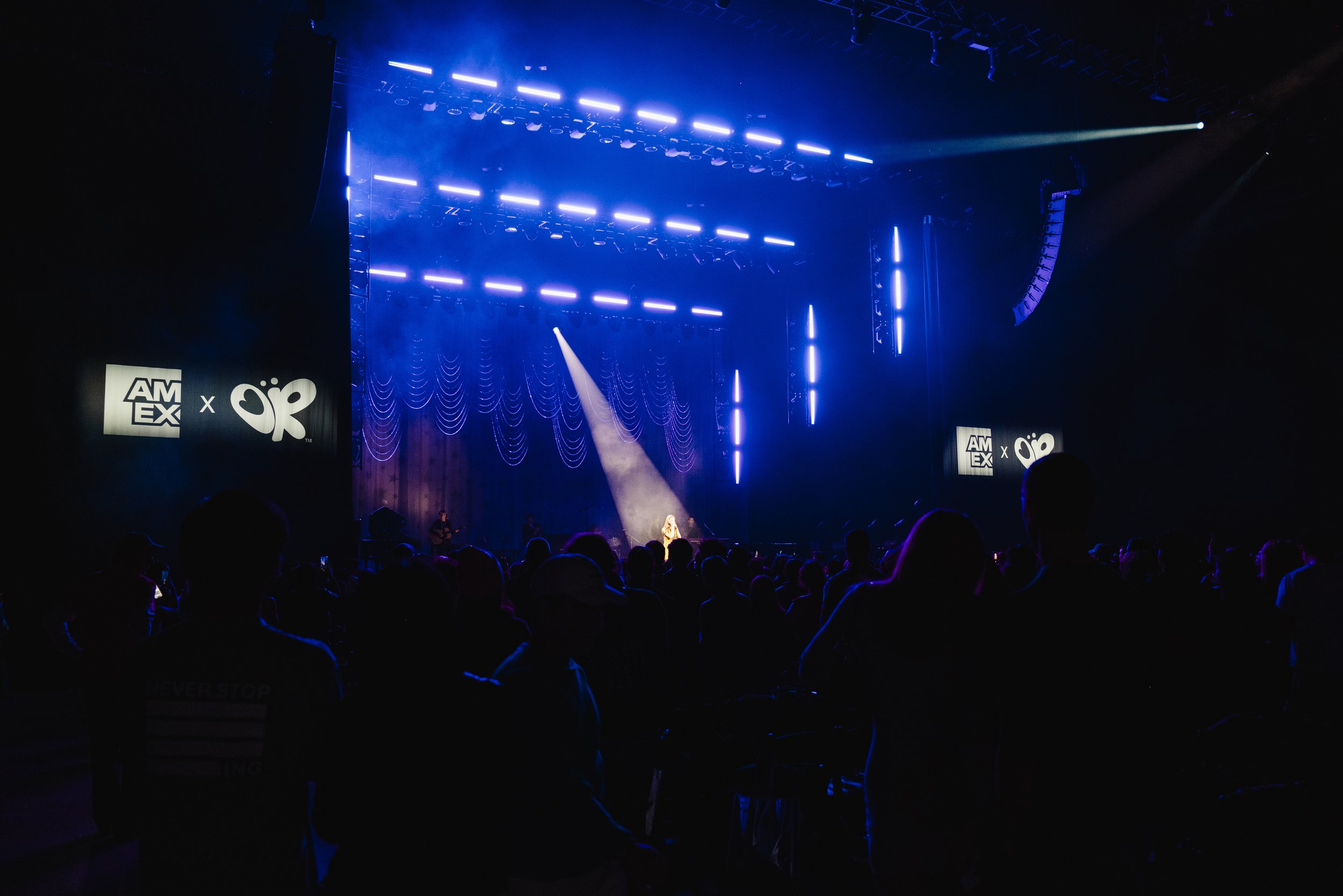 LannaApisukh_AMEX_OliviaRodrigoConcert_FINAL-4586.jpeg
