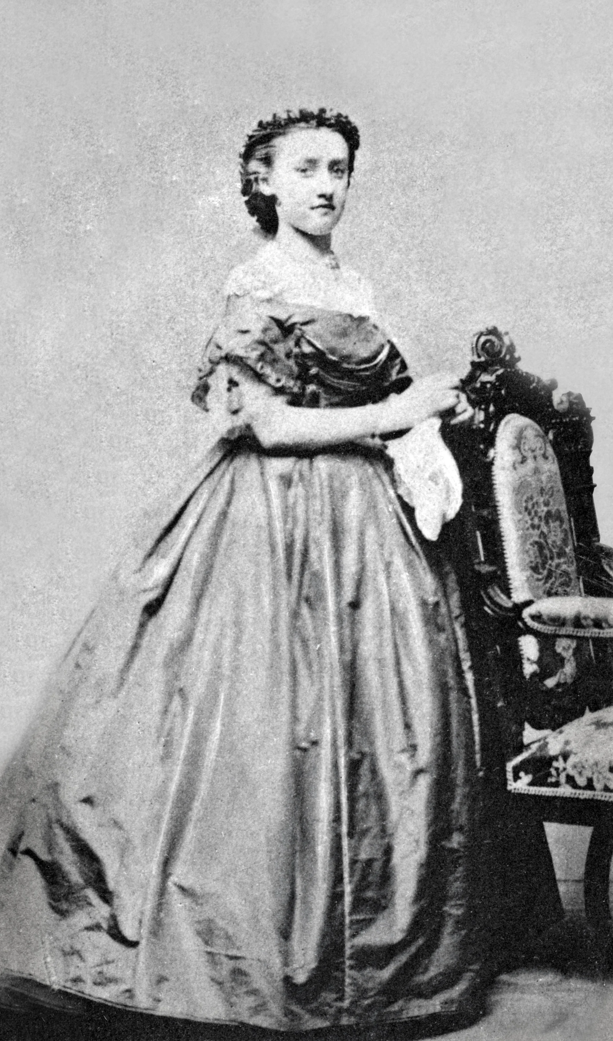 Unidentified female Crimmins or Hitchcock