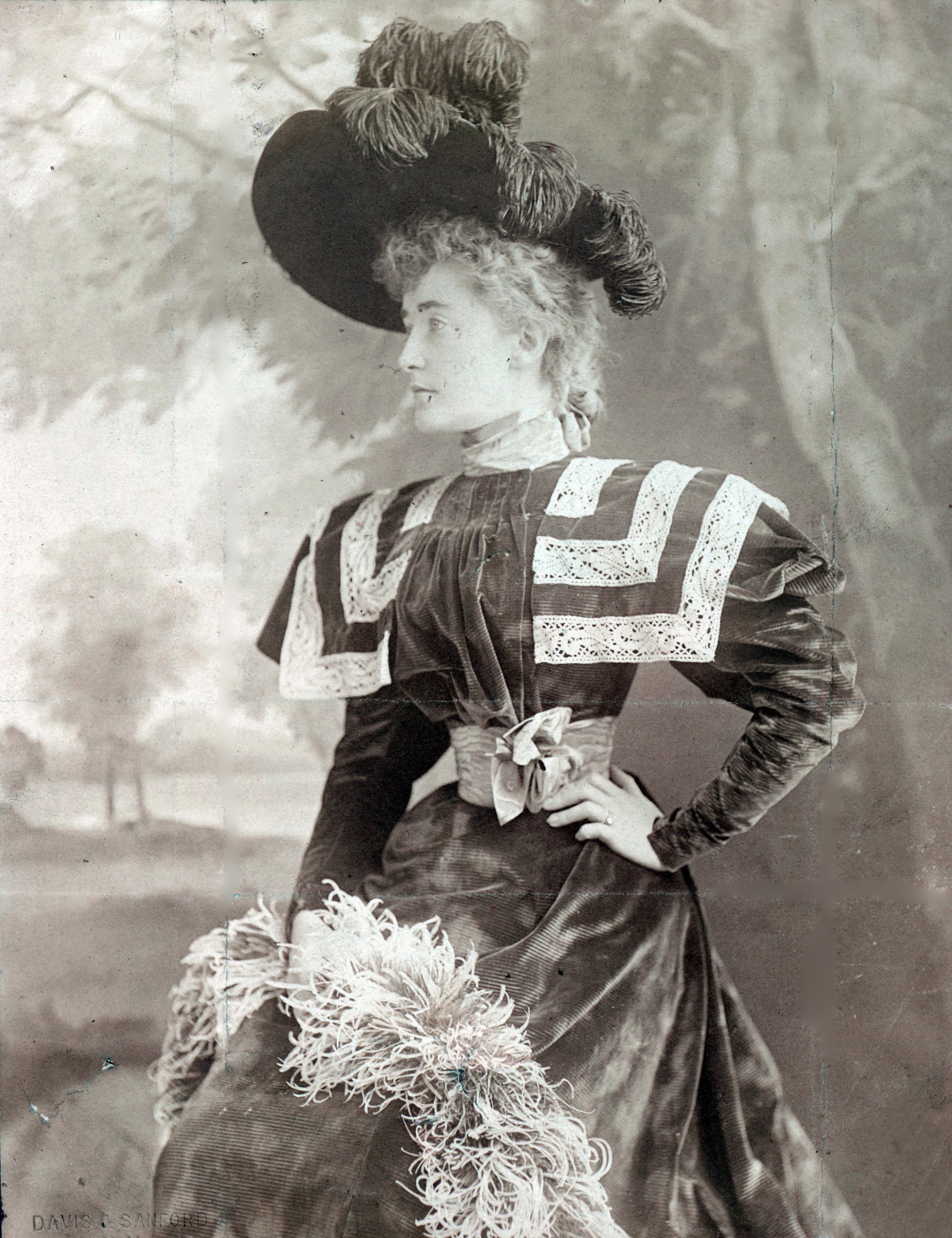 CCC's Sister, Mrs. Crimmins Jennings