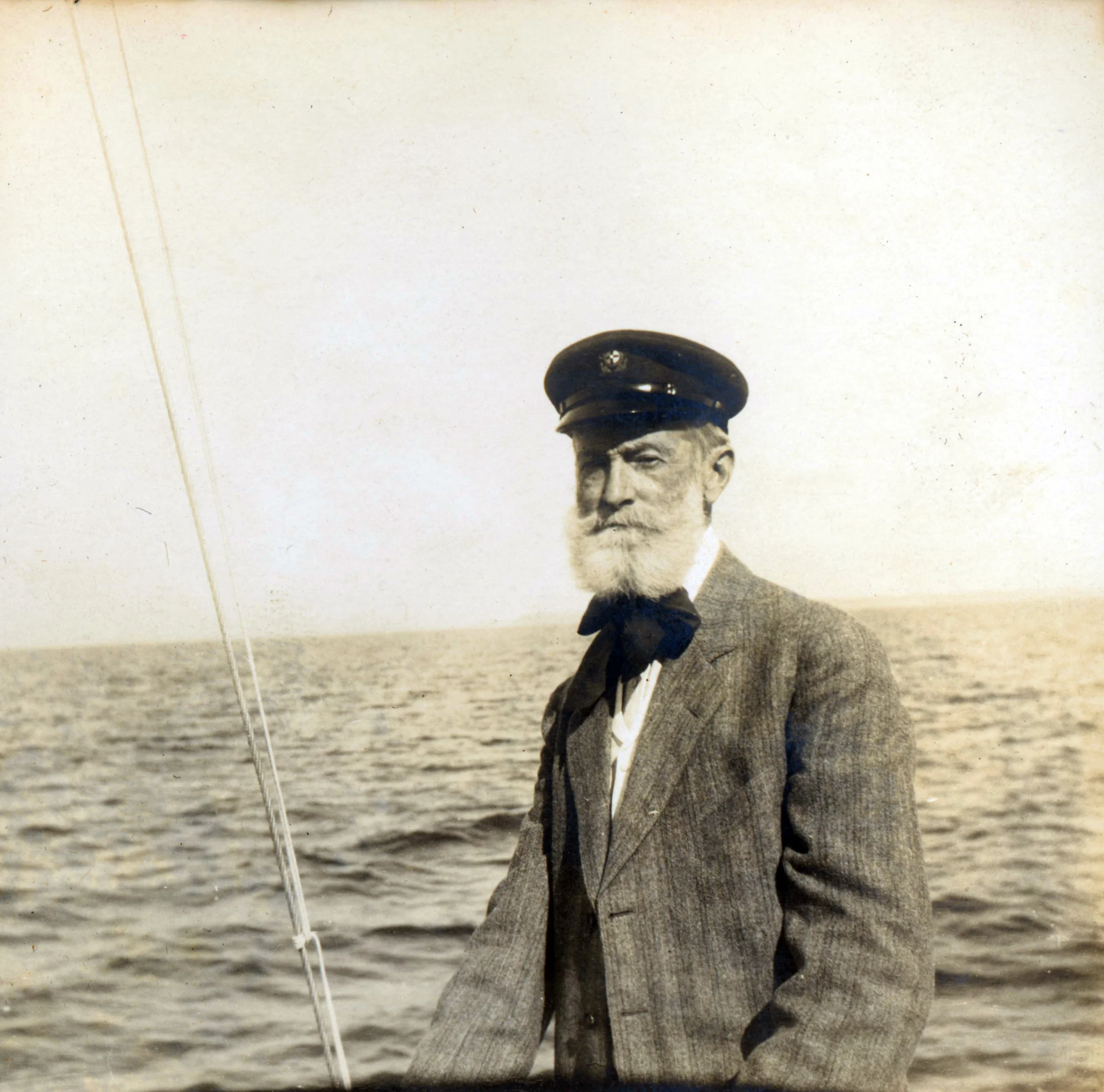 Page10Photo1.jpg
