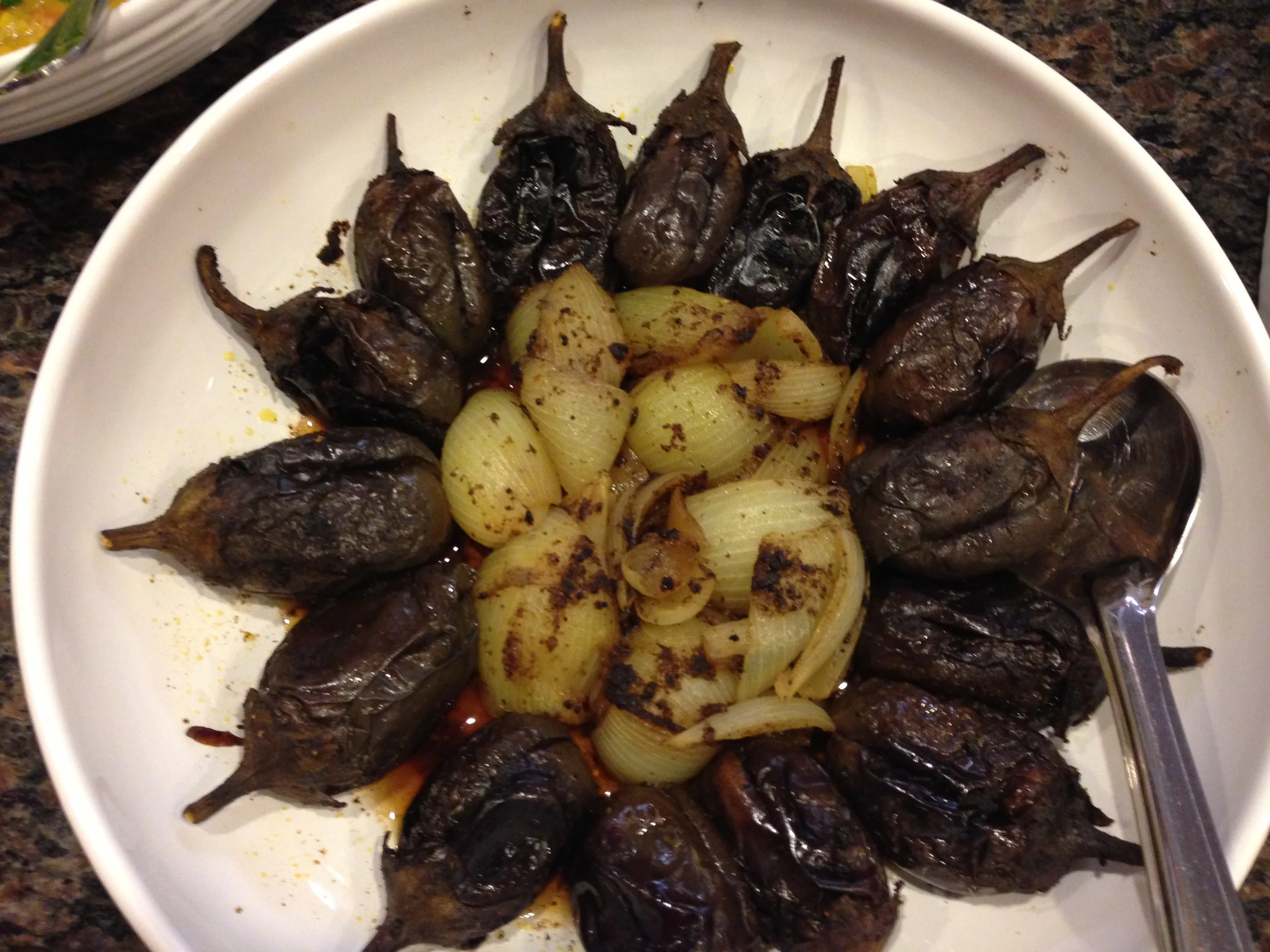  Eggplants Stuffed with Spices 