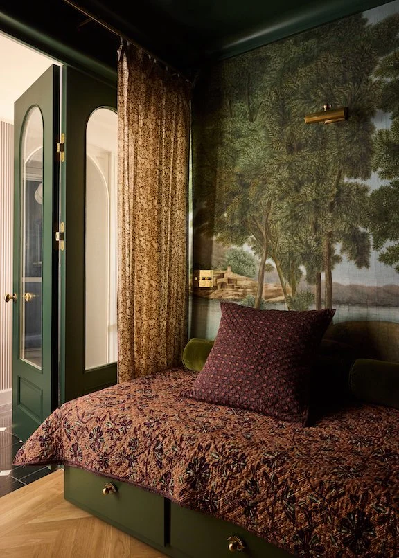 35-PPW_Library_012 preview.jpg