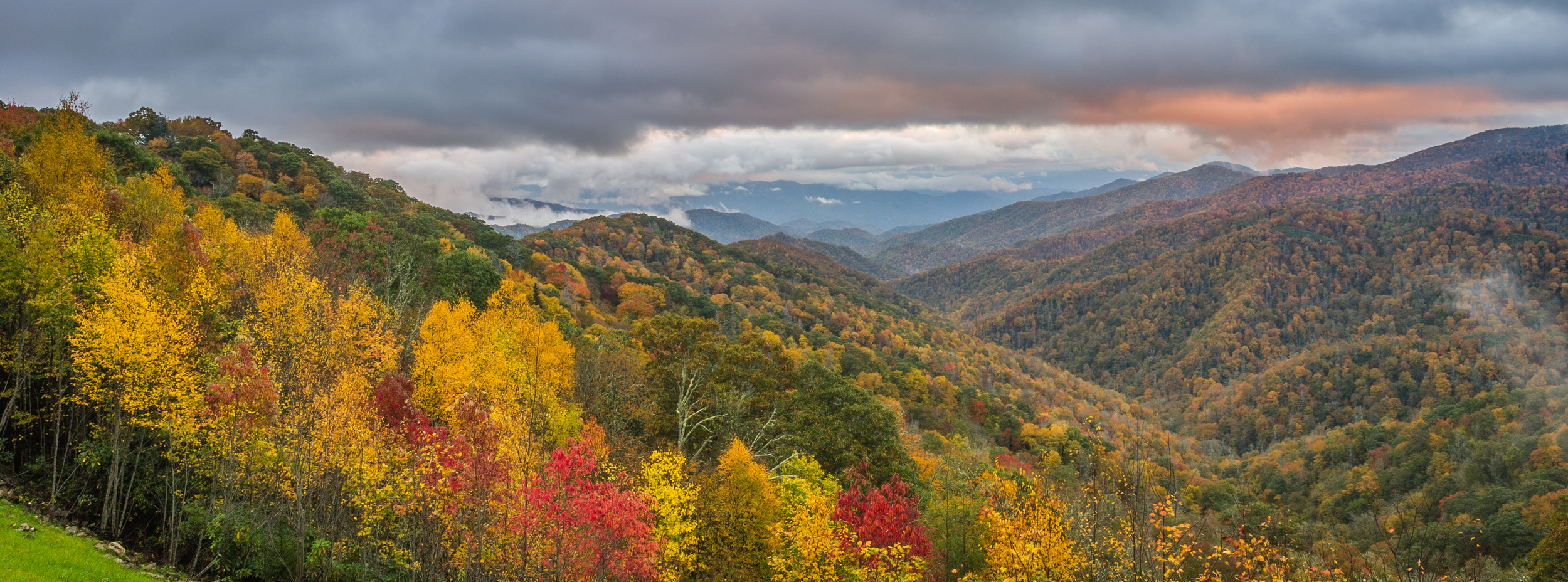 Great Smokey Mountains National Park Fall Colors.jpg