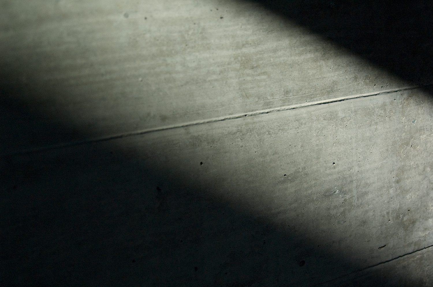 lightstreak_1500x997.png