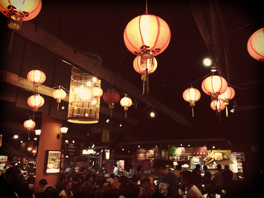 Hawker Center = Singapore food court
