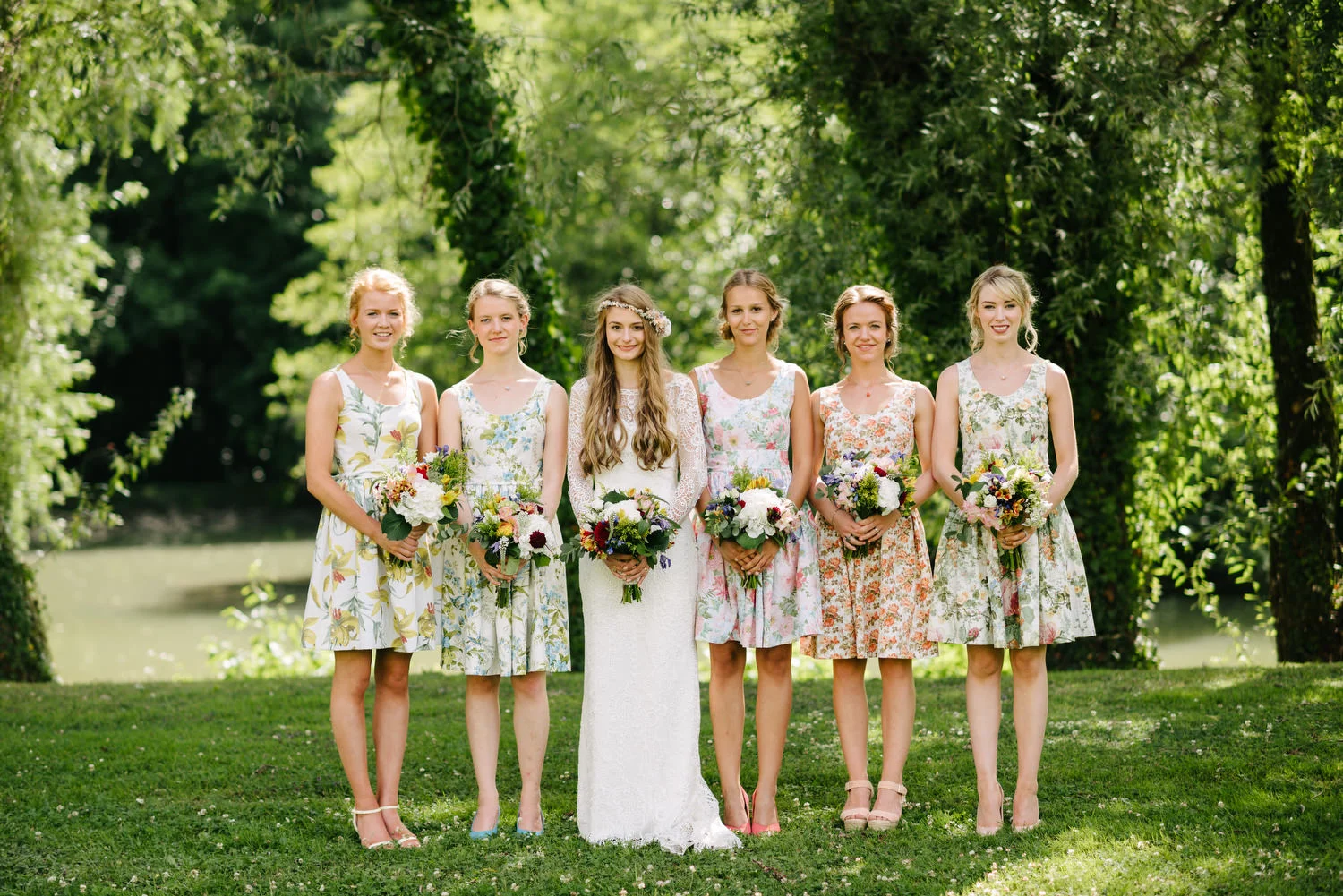  Destination wedding planning tips and advice. Destination weddings abroad venues.  Destination wedding Dresses. Getting married in Portugal. Getting married in Iceland. Getting married in Italy. Getting married in Spain. Getting married in France. G