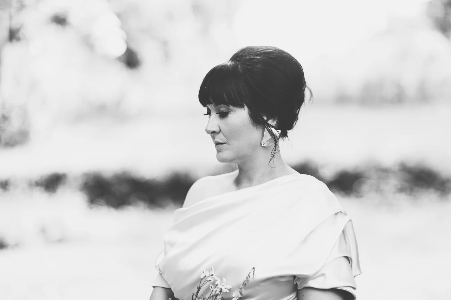  Virginia lodge wedding photos. Simple Tapestry Wedding Photographers.  