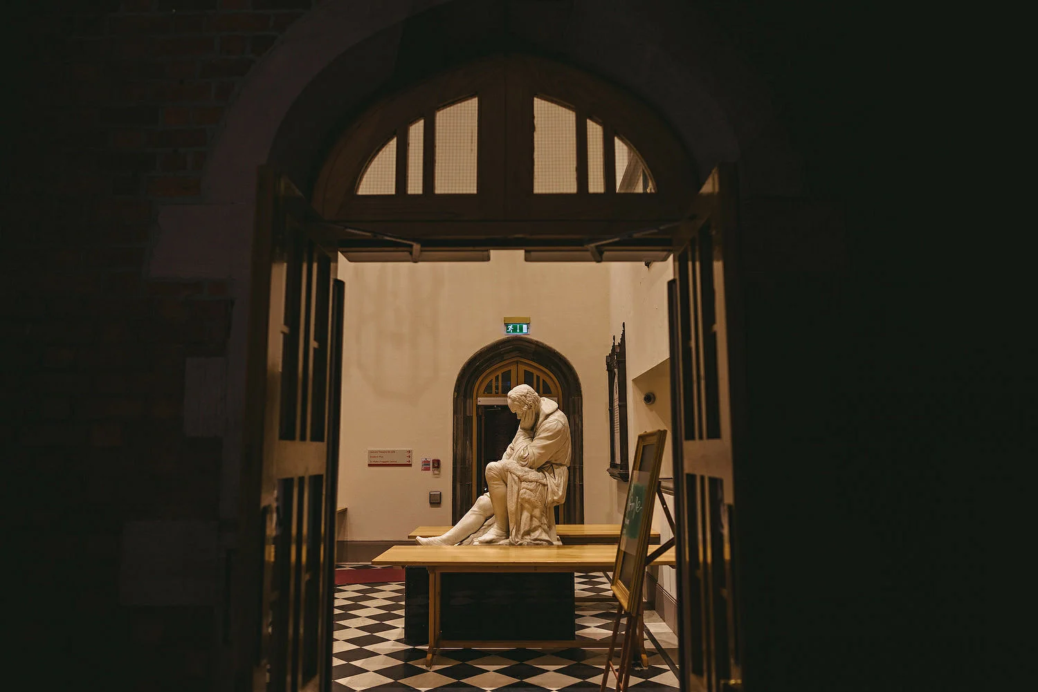 Queen's University Great Hall Wedding Photos 1003.JPG