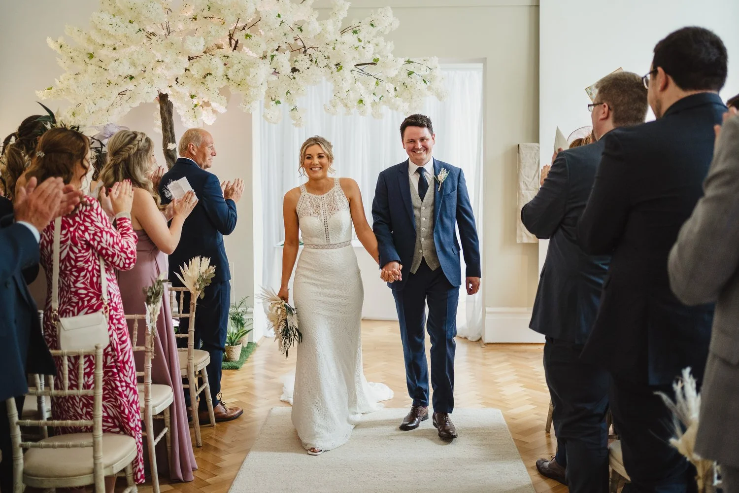  Sarah and Andrew’s awesome summer wedding in Belfast.  Their humanist ceremony was conducted by Fleur Mellor at the Ulster Museum.  Then we grabbed some photos in the Botanic Gardens, before going over to their wedding reception in the amazing Deane