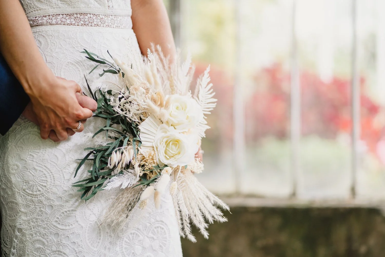  Sarah and Andrew’s awesome summer wedding in Belfast.  Their humanist ceremony was conducted by Fleur Mellor at the Ulster Museum.  Then we grabbed some photos in the Botanic Gardens, before going over to their wedding reception in the amazing Deane